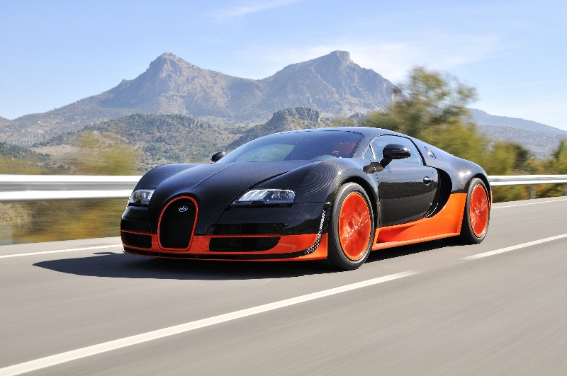 Спортивный автомобиль 10